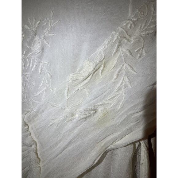 Free People White Romance Embroidered Maxi Size S/P - Picture 13 of 13